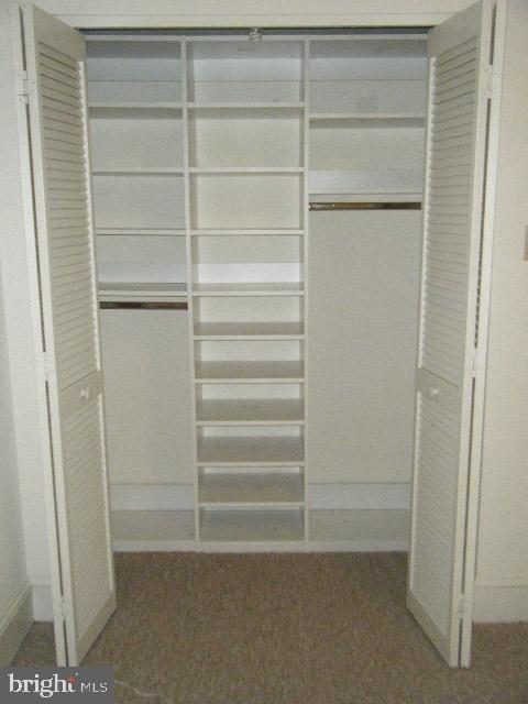 Building Photo - 1906 Fairmount Ave