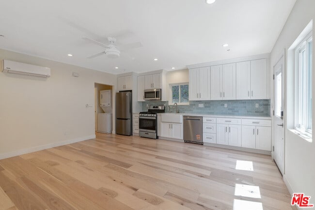 Building Photo - 4632 Mioland Dr