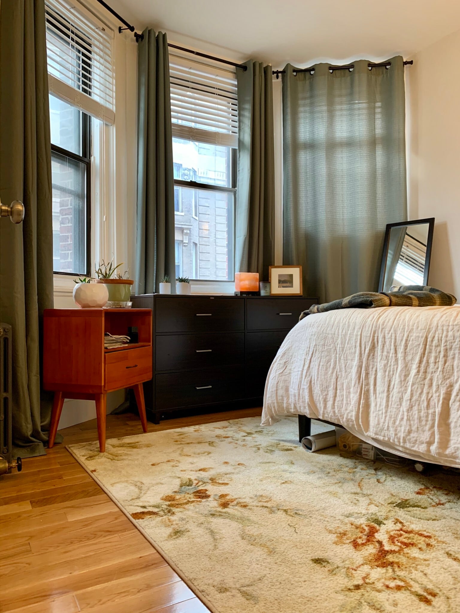 Building Photo - 75 Westland Ave