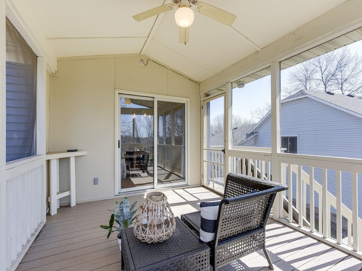 Building Photo - 17505 Rustic Hills Dr