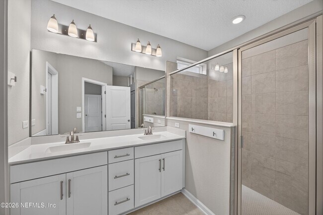 Building Photo - 75875 Saffron Ln