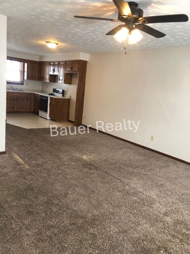 Building Photo - dc38