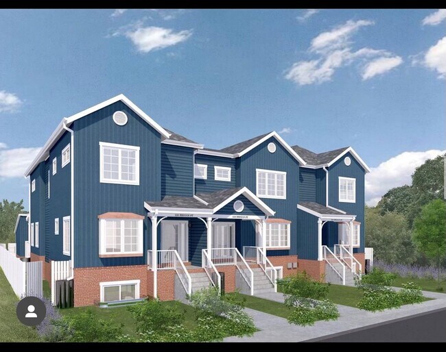 Building Photo - 224 Briggs St