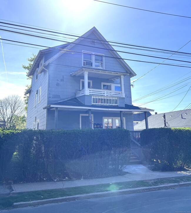 Building Photo - 81 Jetland St