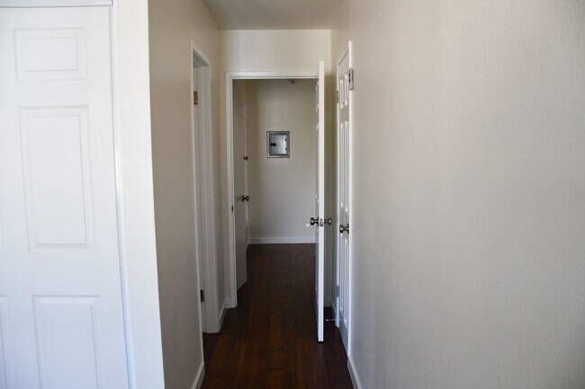 Building Photo - 12071 Laguna St