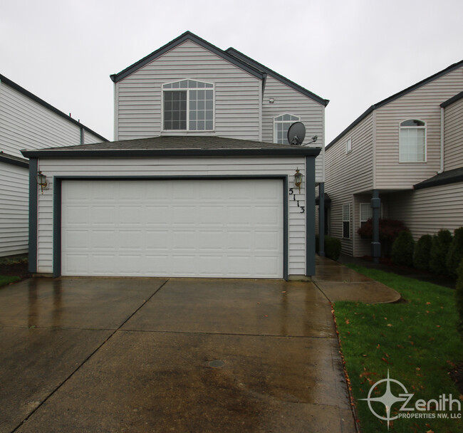 Primary Photo - Wonderful 3 Bedroom Home in Vancouver! Upd...