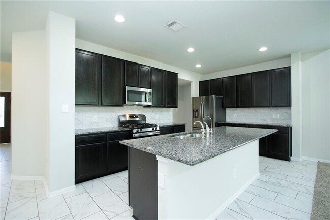 Building Photo - 14618 Twilight Knl Trl