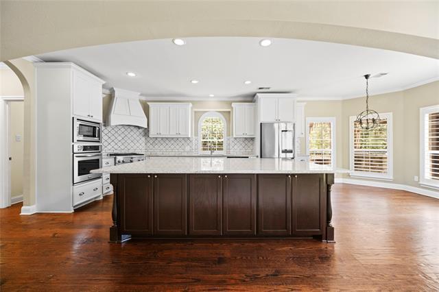 Building Photo - 5562 Blazing Star Rd