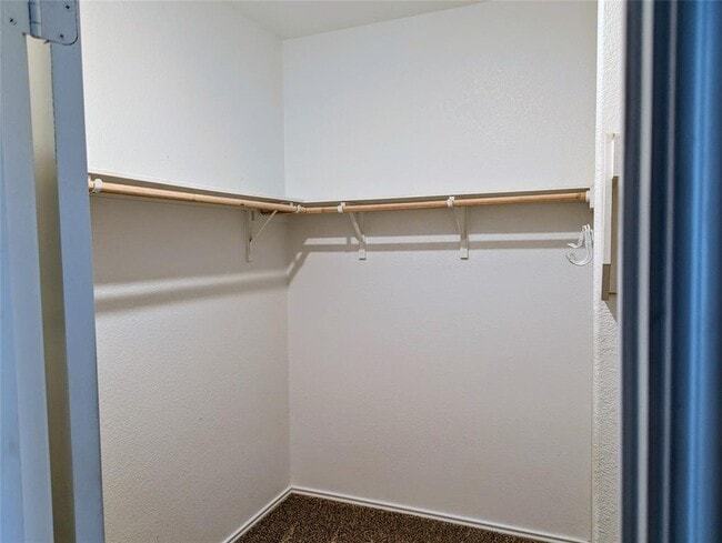 Building Photo - 1112 Minnow Ln