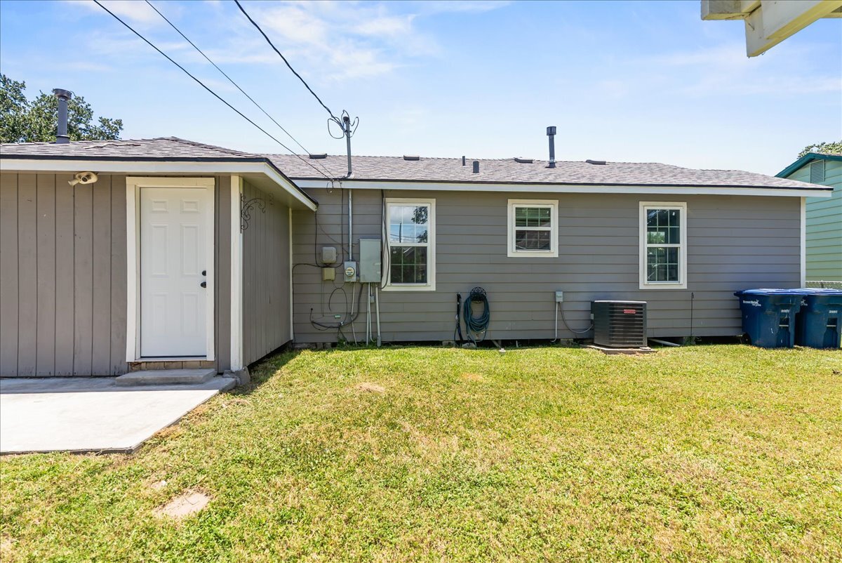 Building Photo - 4513 Green Grove Dr