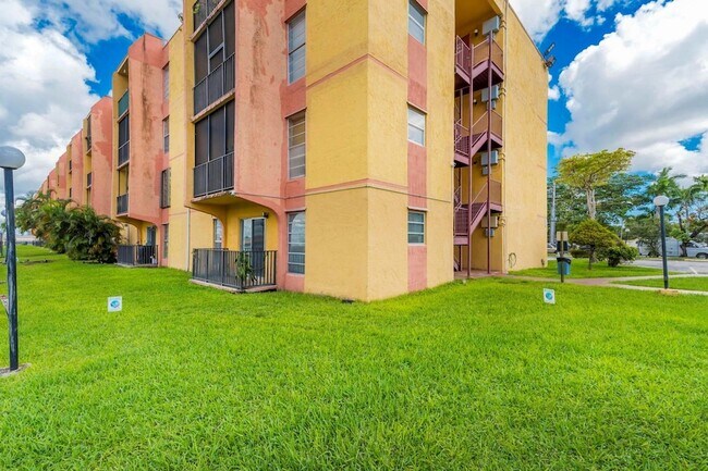 Building Photo - 4707 NW 7th St