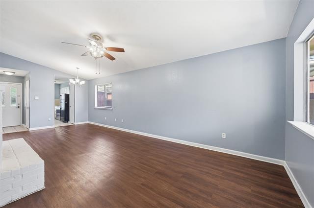 Building Photo - 5809 Mansfield Rd