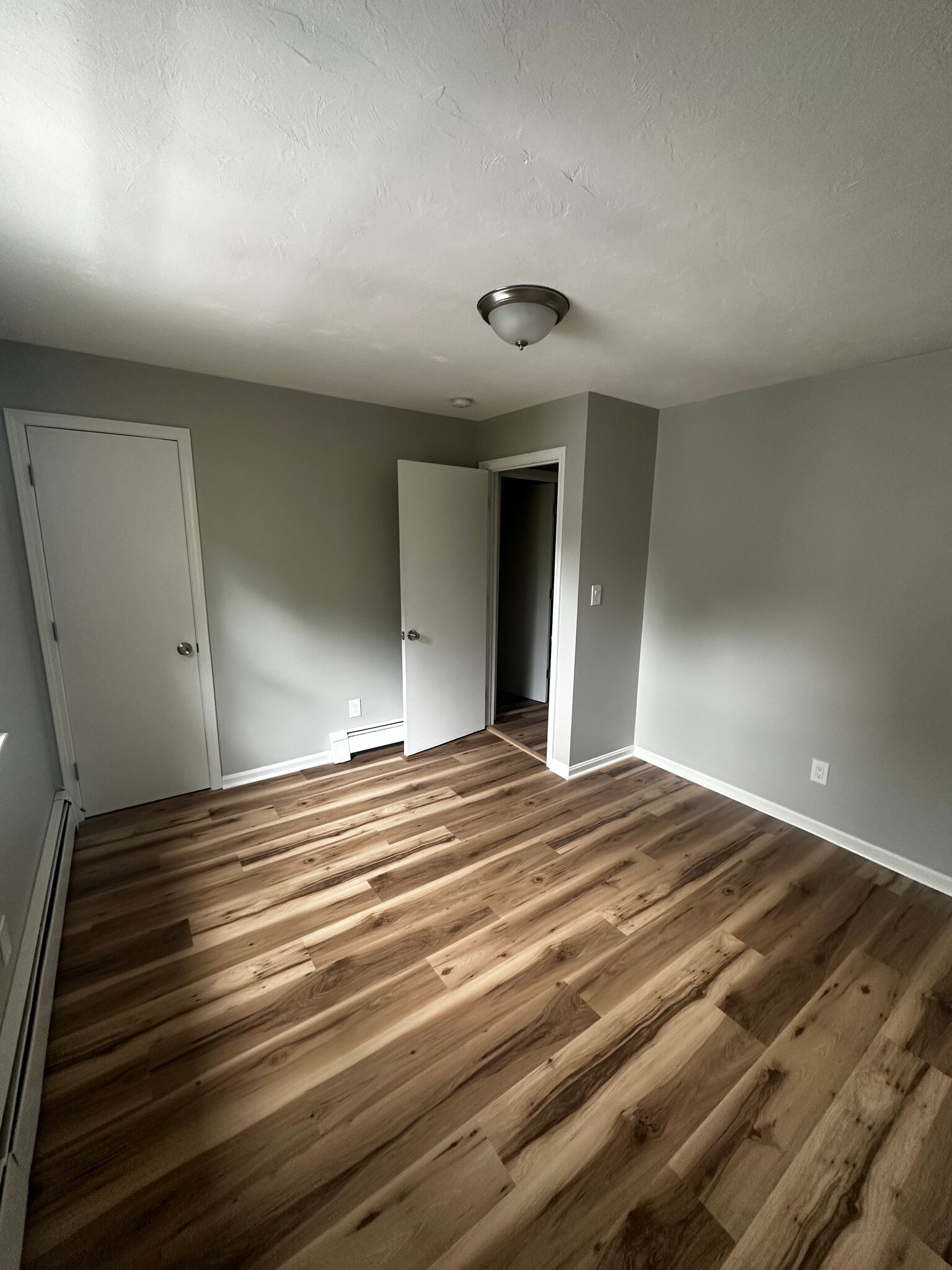 Bedroom 1 - 34 Pine St
