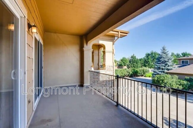 Building Photo - 1011 Sonoma Cir