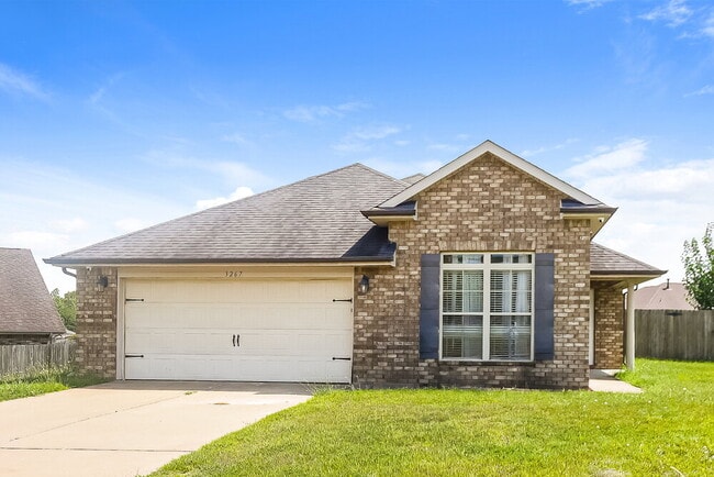 Building Photo - 3267 Cecil Moore Dr