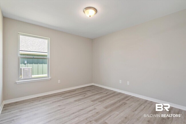 Building Photo - 1258 Caper Ave