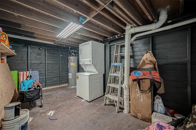 Building Photo - 5824 Avenue R