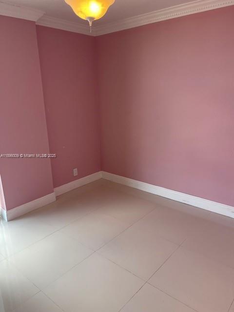 Building Photo - 1825 W 44th Pl