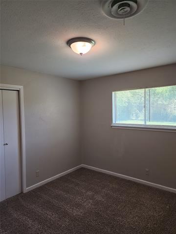 Building Photo - 4405 Wedgmont Cir S