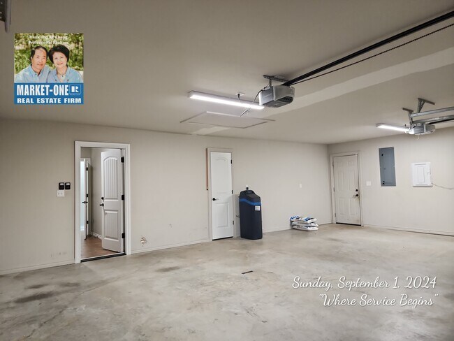 Building Photo - 13122 Porsche Ln