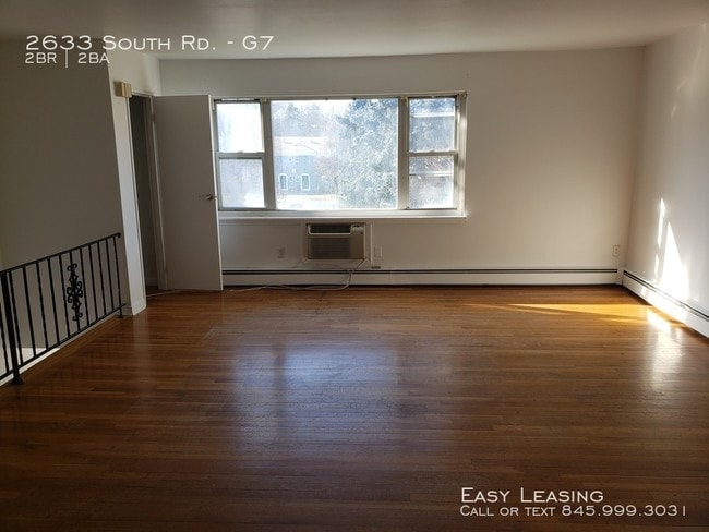 Building Photo - Hudson Row - 2 Bedroom
