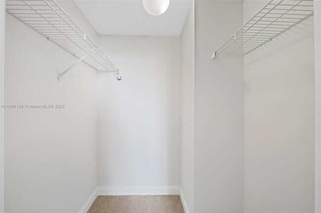 Building Photo - 4775 Collins Ave