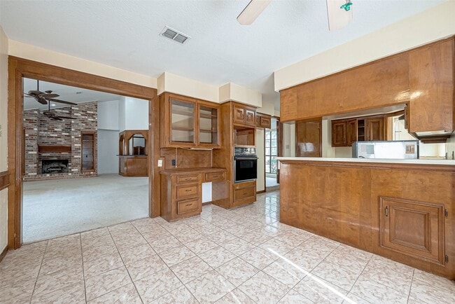 Building Photo - 14818 La Rana Dr