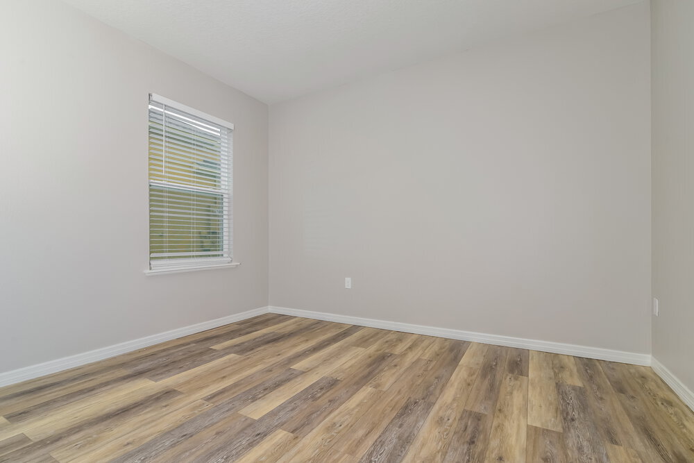 Building Photo - 2111 Waseca Ln