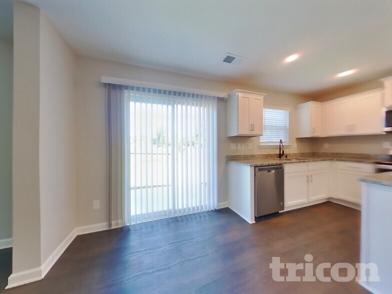 Building Photo - 205 Brenett Francis Ct