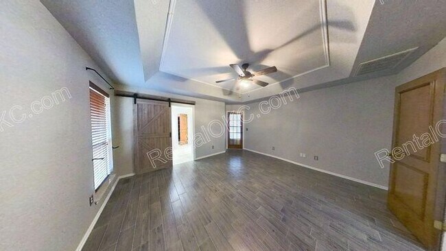 Building Photo - Spacious Edmond 4-Bed, 3-Bath Home with Storm Shelter