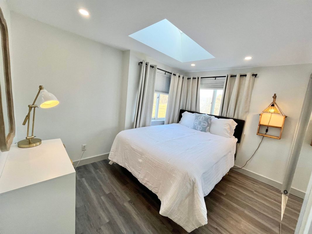 Building Photo - 1497 Ocean-3rd Floor