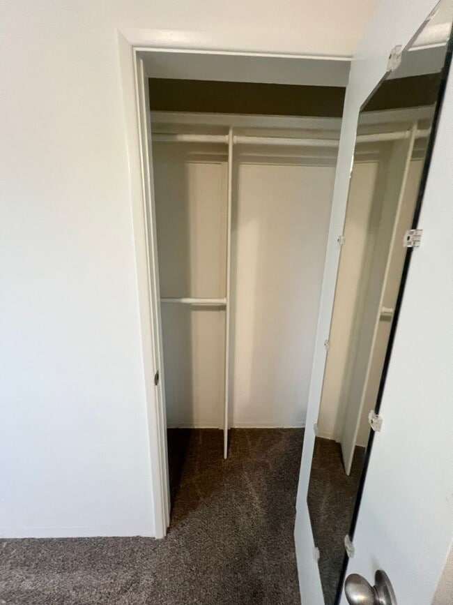 Building Photo - Midtown Ventura - One bedroom, one bath do...