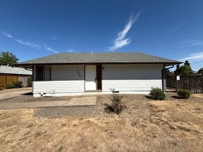 Building Photo - 1509 NW Terracegreen Pl