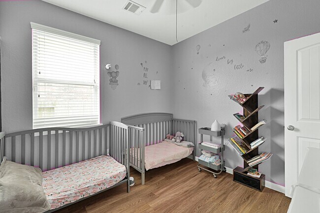 Building Photo - 3554 Paganini Pl