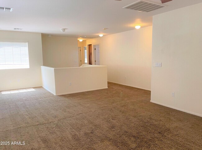 Building Photo - 31443 N Cactus Dr