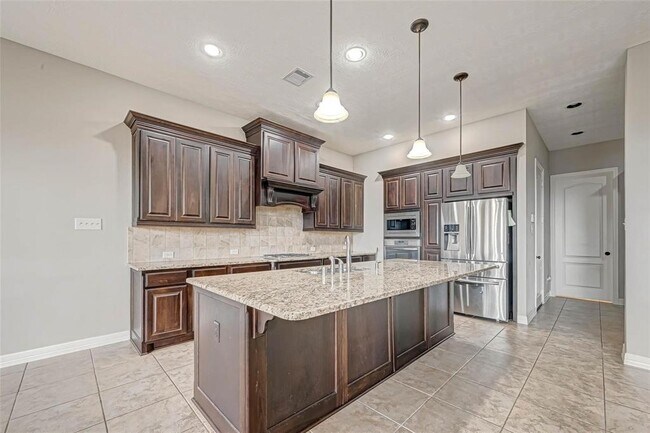 Building Photo - 27827 Hunters Rock Ln