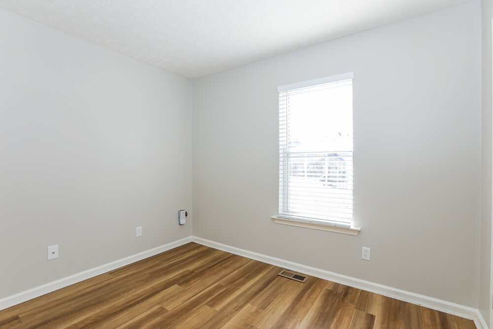 Building Photo - 420 Wildwood Dr