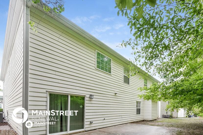Building Photo - 4524 Parkway Cir