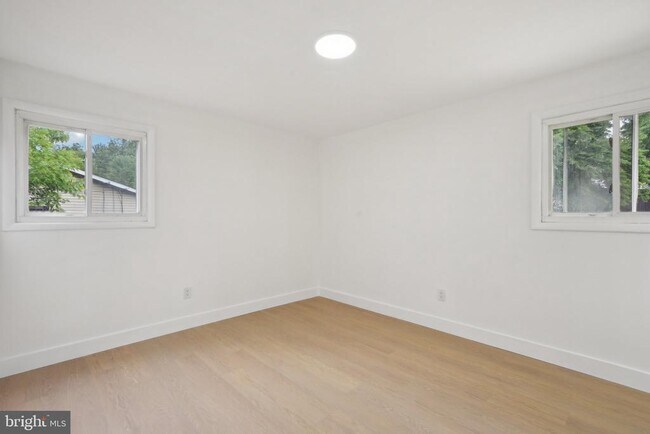 Building Photo - 1814 Ironton Dr