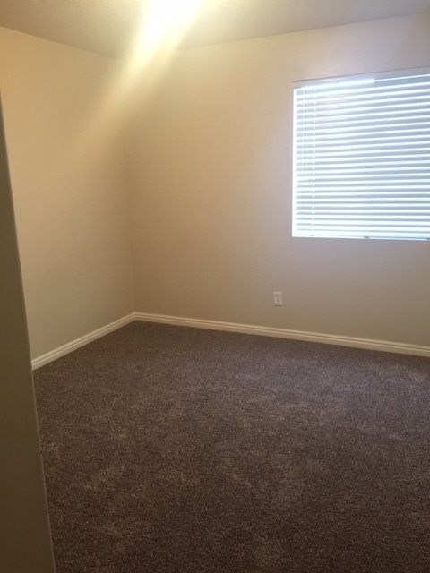 Building Photo - Great Daybreak Condo in Harvest Hills!!