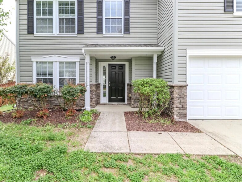 Building Photo - 3609 McDuff Ct