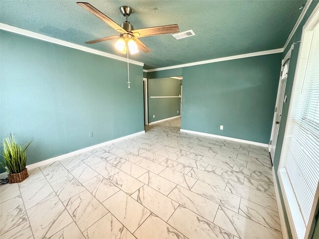 Building Photo - 2708 Morningside Ln