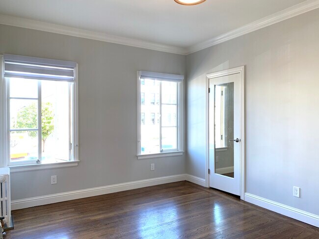 Building Photo - 3535 Fillmore St