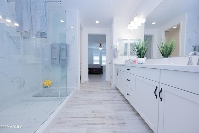 Building Photo - 5100 E Rancho Paloma Dr