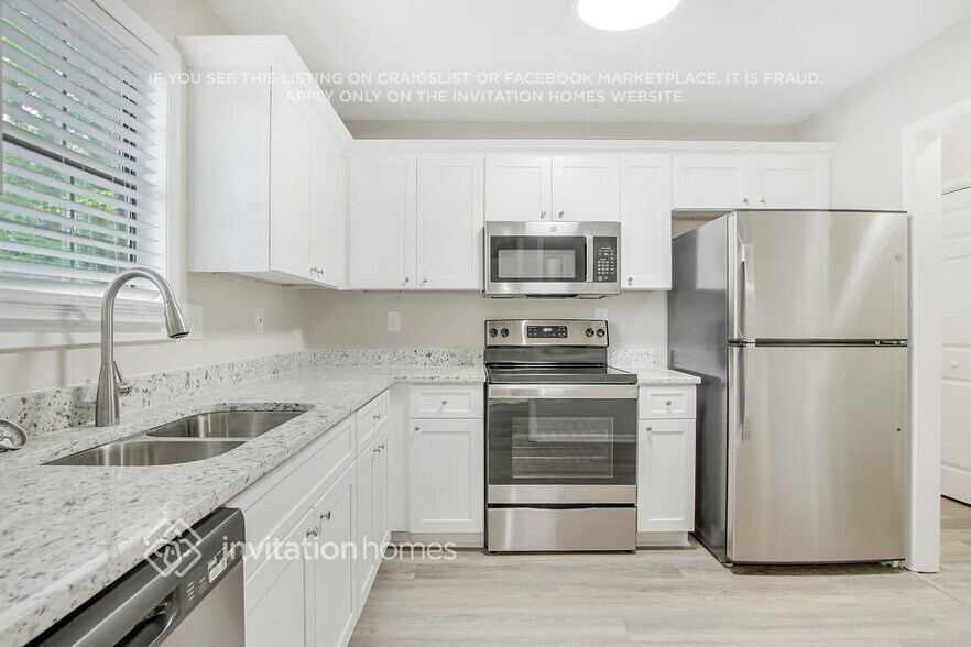 Building Photo - 62 Fairfax Ct