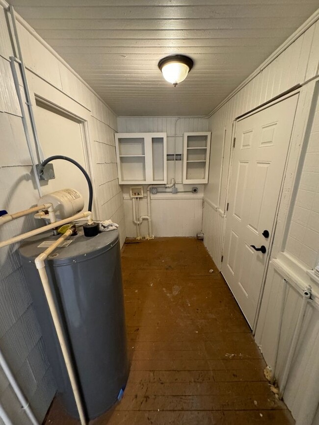 Building Photo - 2/1 House in North Rome- $850