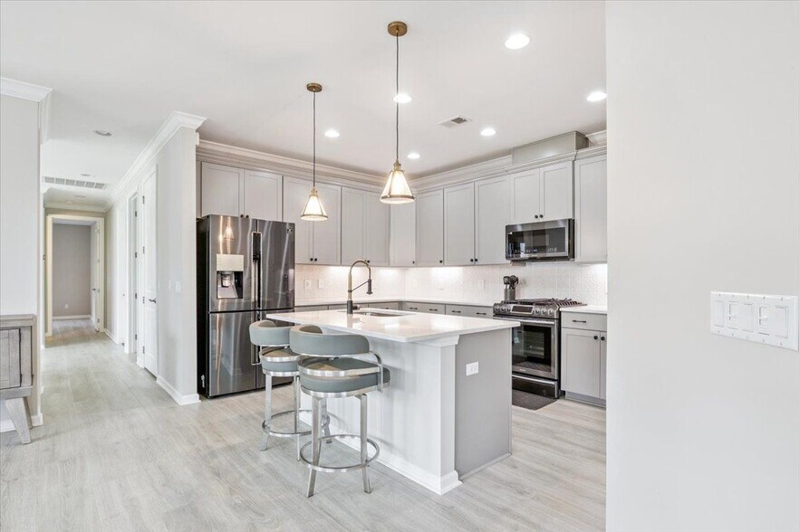 Building Photo - 220 Landshark Blvd