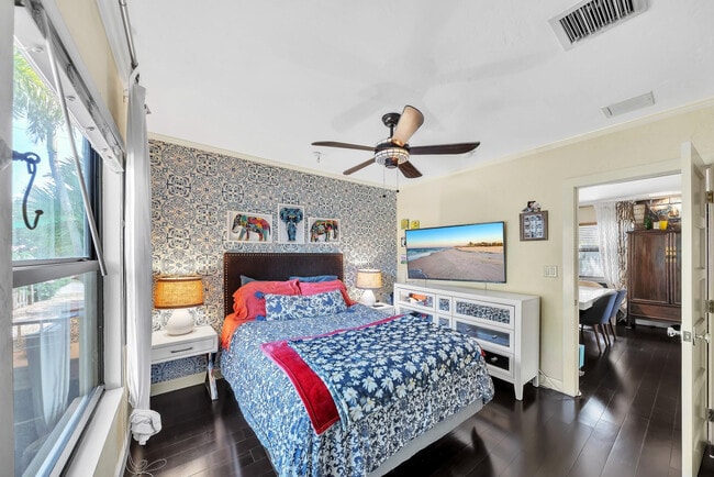 Building Photo - 1509 NW 4th Ave