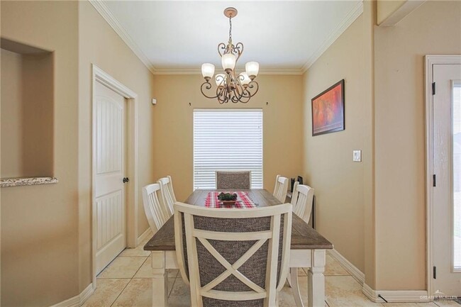 Building Photo - 30 S 48th Ln