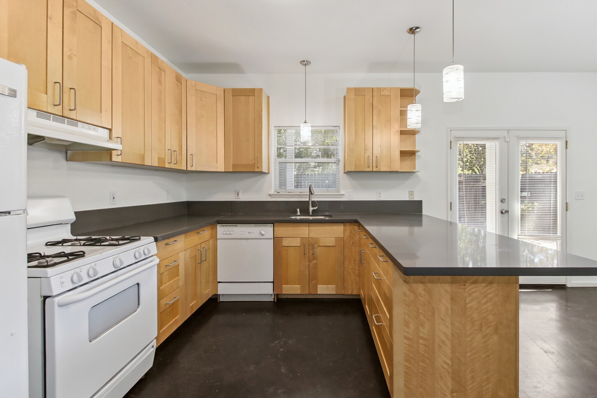 Building Photo - 3108 2nd Ave